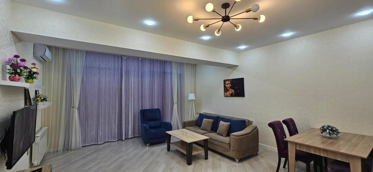 Park Azure Comfortable Apartment Baku Exteriör bild