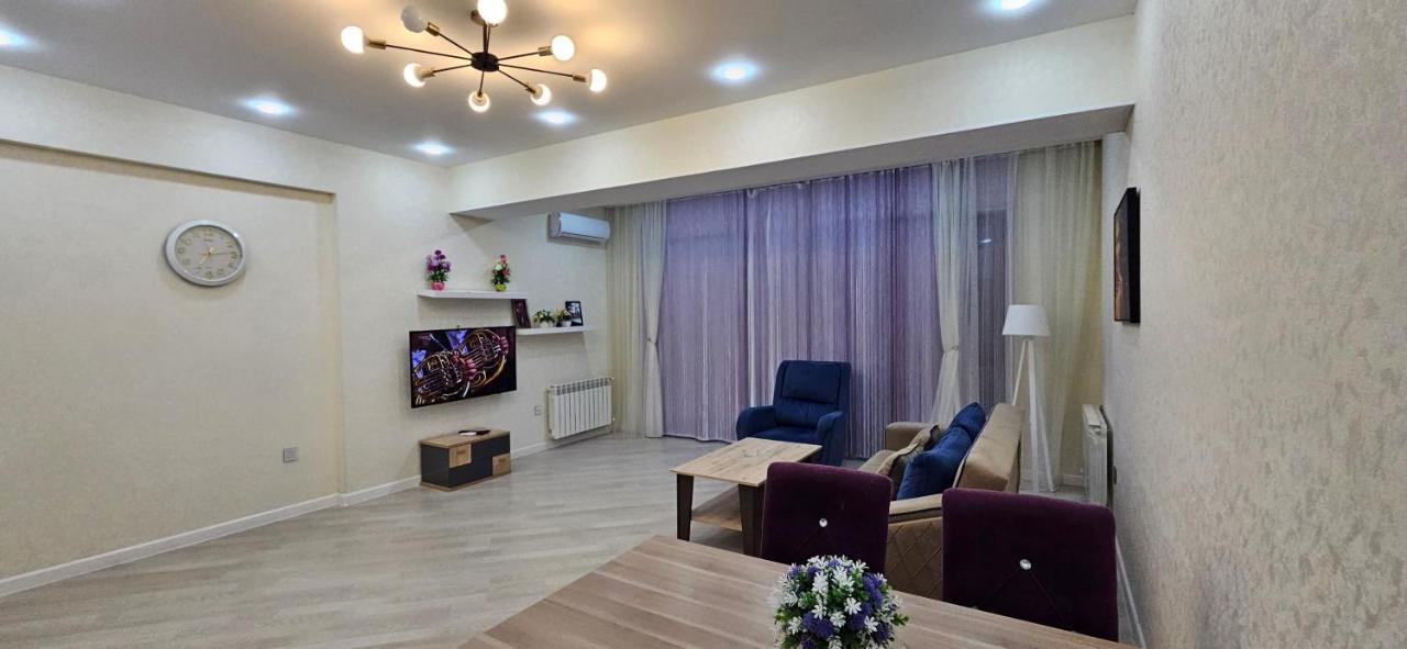 Park Azure Comfortable Apartment Baku Exteriör bild